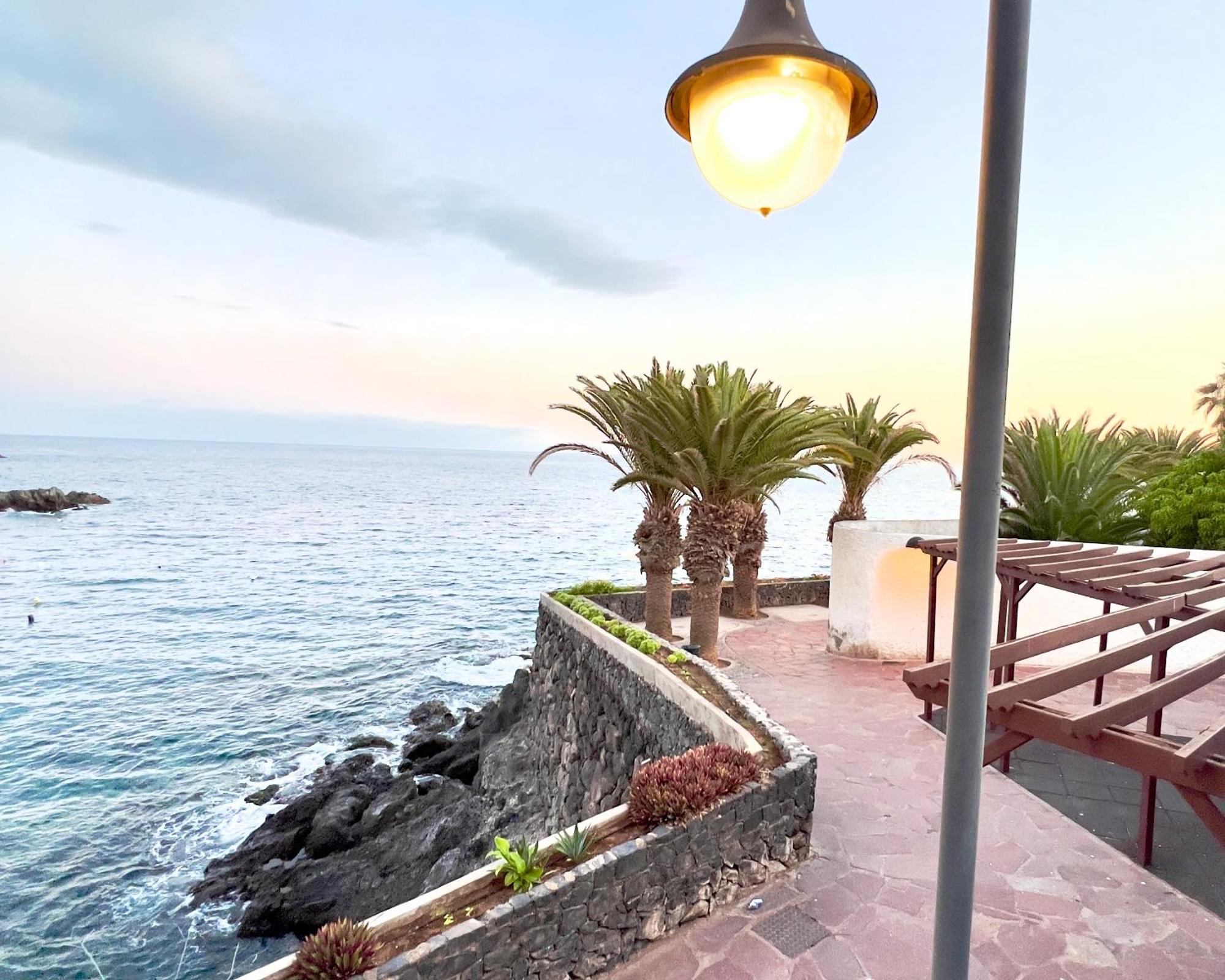 Alcamar Habitacion Privada Con Las Areas De Sala, Cocina Y Bano Que Se Comparten Cerca Al Mar! Alcala  Ngoại thất bức ảnh