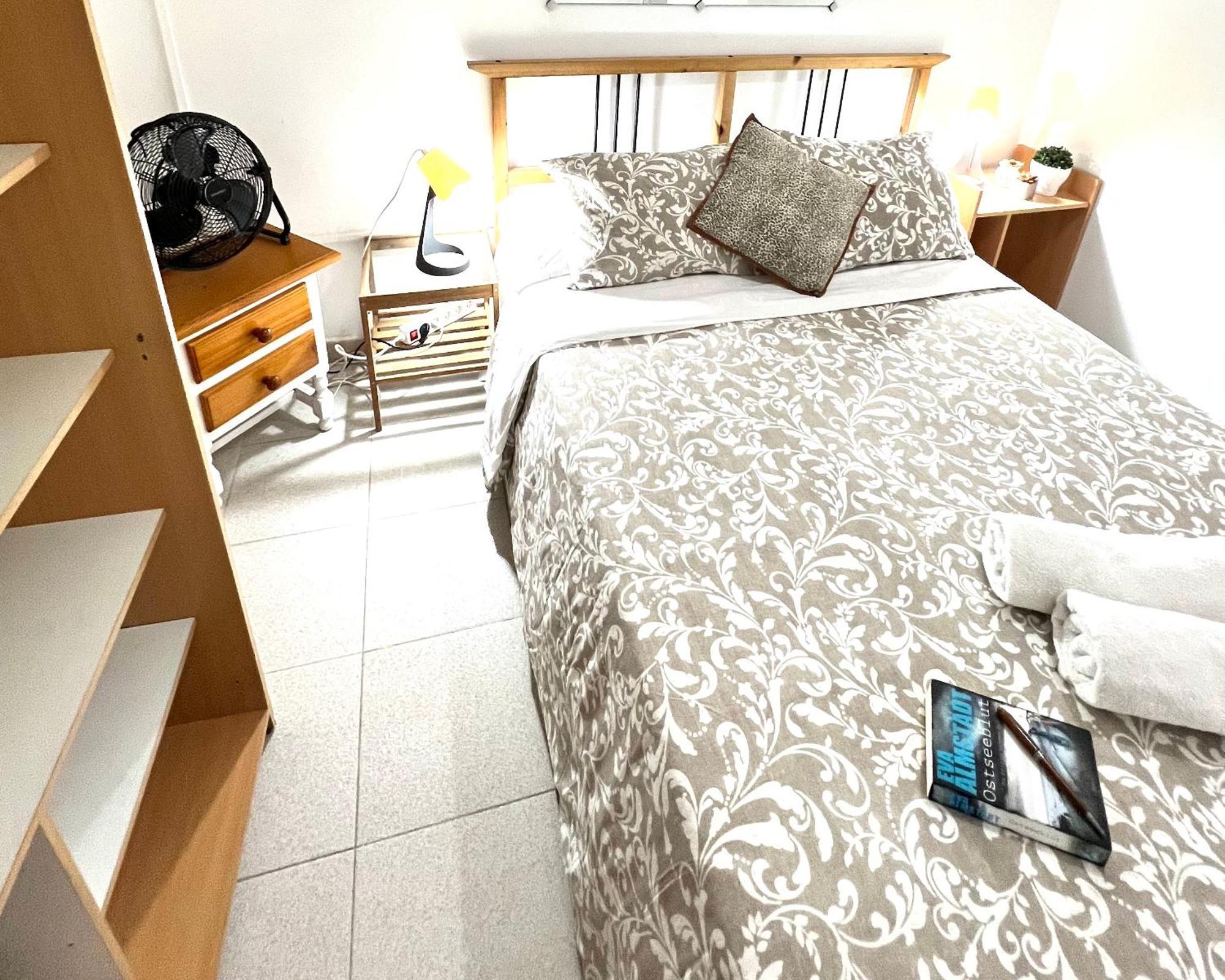 Alcamar Habitacion Privada Con Las Areas De Sala, Cocina Y Bano Que Se Comparten Cerca Al Mar! Alcala  Ngoại thất bức ảnh