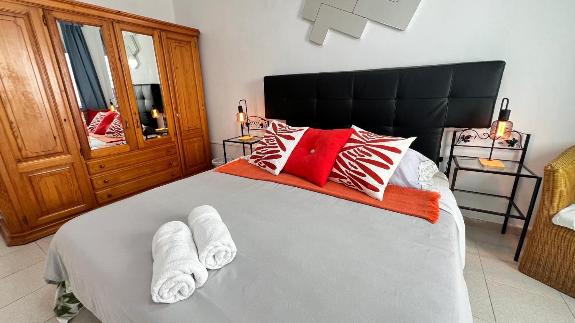 Alcamar Habitacion Privada Con Las Areas De Sala, Cocina Y Bano Que Se Comparten Cerca Al Mar! Alcala  Ngoại thất bức ảnh